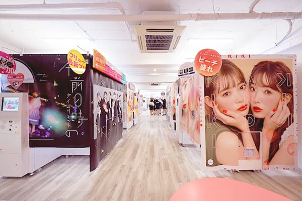 北川ゆりさん、かきはるかさん、佐藤りかさん、金川さやさんの4名が来店！