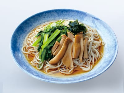 吉そば季節限定メニュー『なす天』『エリンギ』が始まりました。夏ならではのメニューをご賞味ください。