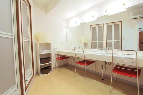toritsu_annex_powderroom-thumb-600pxxauto-35593.jpg